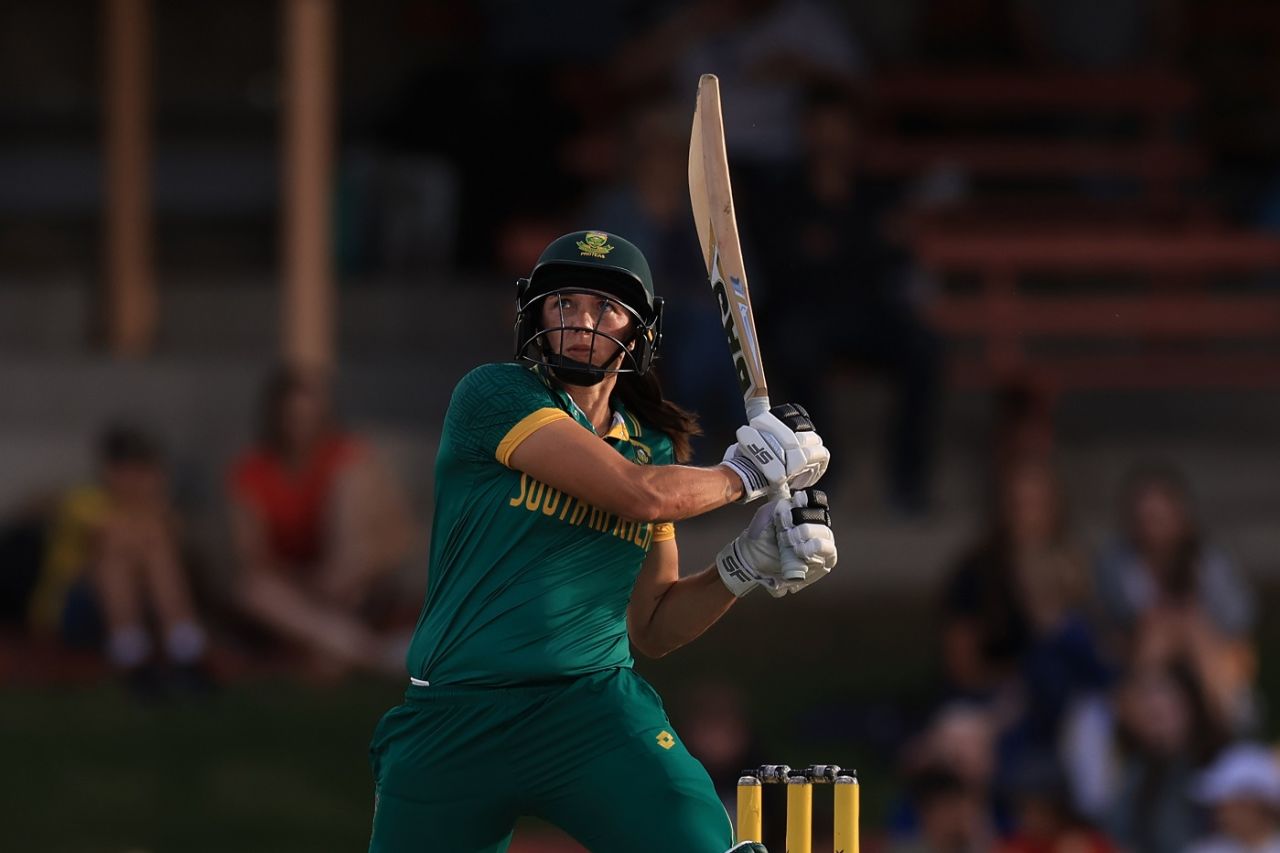 Tazmin Brits kept the South Africa chase chugging along even as South Africa lost wickets at the other end, Australia vs South Africa, 3rd ODI, North Sydney, February 10, 2024