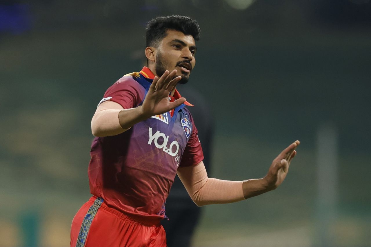Haider Ali offered the crucial breakthroughs, MI Emirates vs Dubai Capitals, ILT20, Abu Dhabi, February 10, 2024