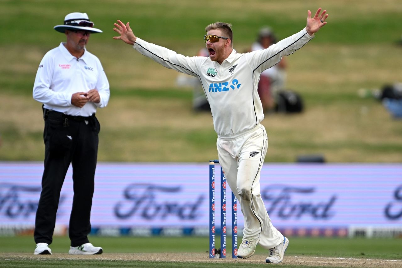Glenn Phillips castled Ruan de Swardt, New Zealand vs South Africa, 2nd Test, Hamilton, 3rd day, February 15, 2024