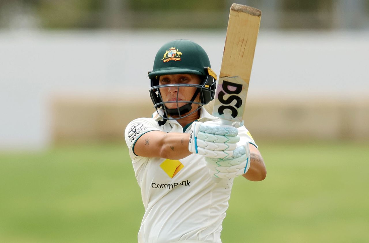 Ash Gardner pulls, Australia vs South Africa, Women's Test, WACA Ground, Perth, February 16, 2024