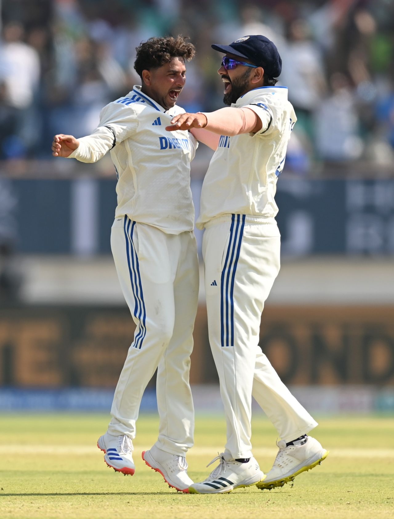 Kuldeep Yadav and Rohit Sharma celebrate the wicket of Ben Duckett, India vs England, 3rd Test, Rajkot, 3rd day, February 17, 2024