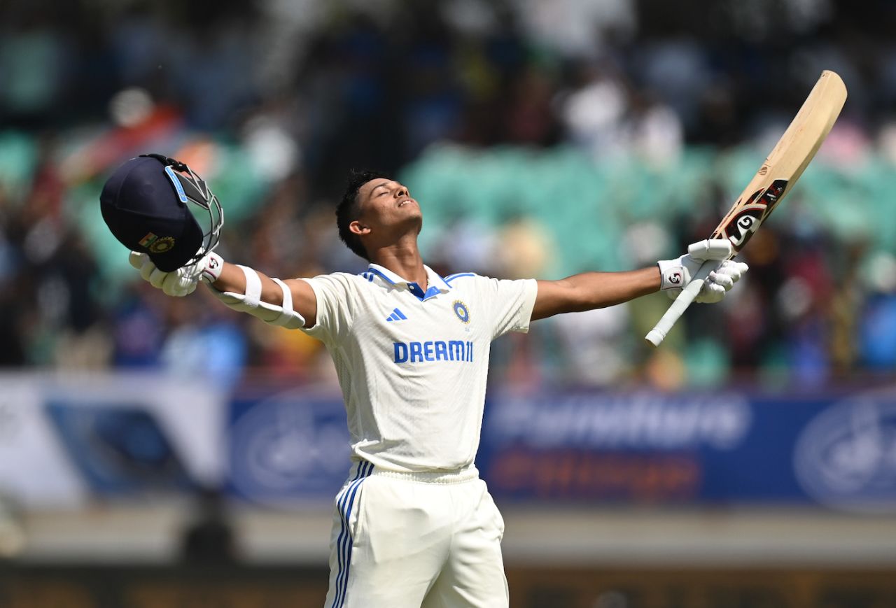 Yashasvi Jaiswal soaks in the moment after reaching his double-ton, India vs England, 3rd Test, Rajkot, 4th day, February 18, 2024