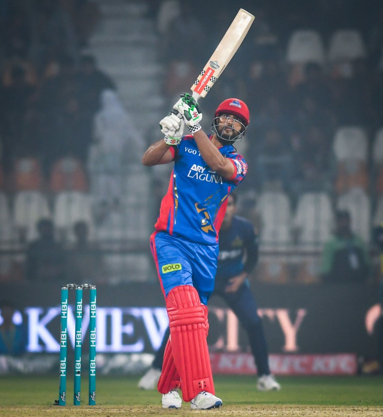 Shan Masood on the charge, Multan Sultans vs Karachi Kings, PSL 2024, Multan, February 18, 2024