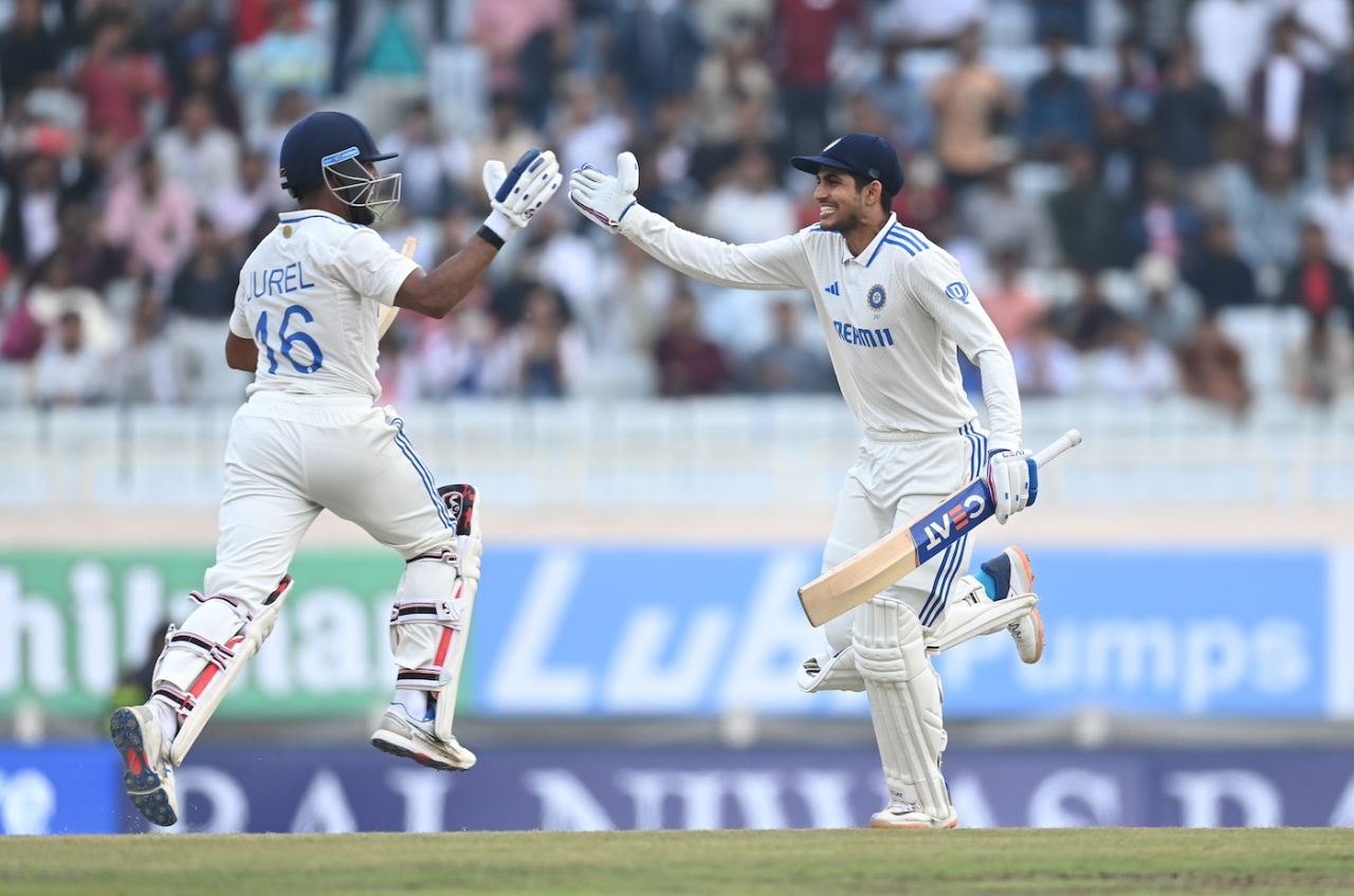 Job done, Dhruv Jurel and Shubman Gill start the celebrations, India vs England, 4th Test, Ranchi, 4th day, February 26, 2024