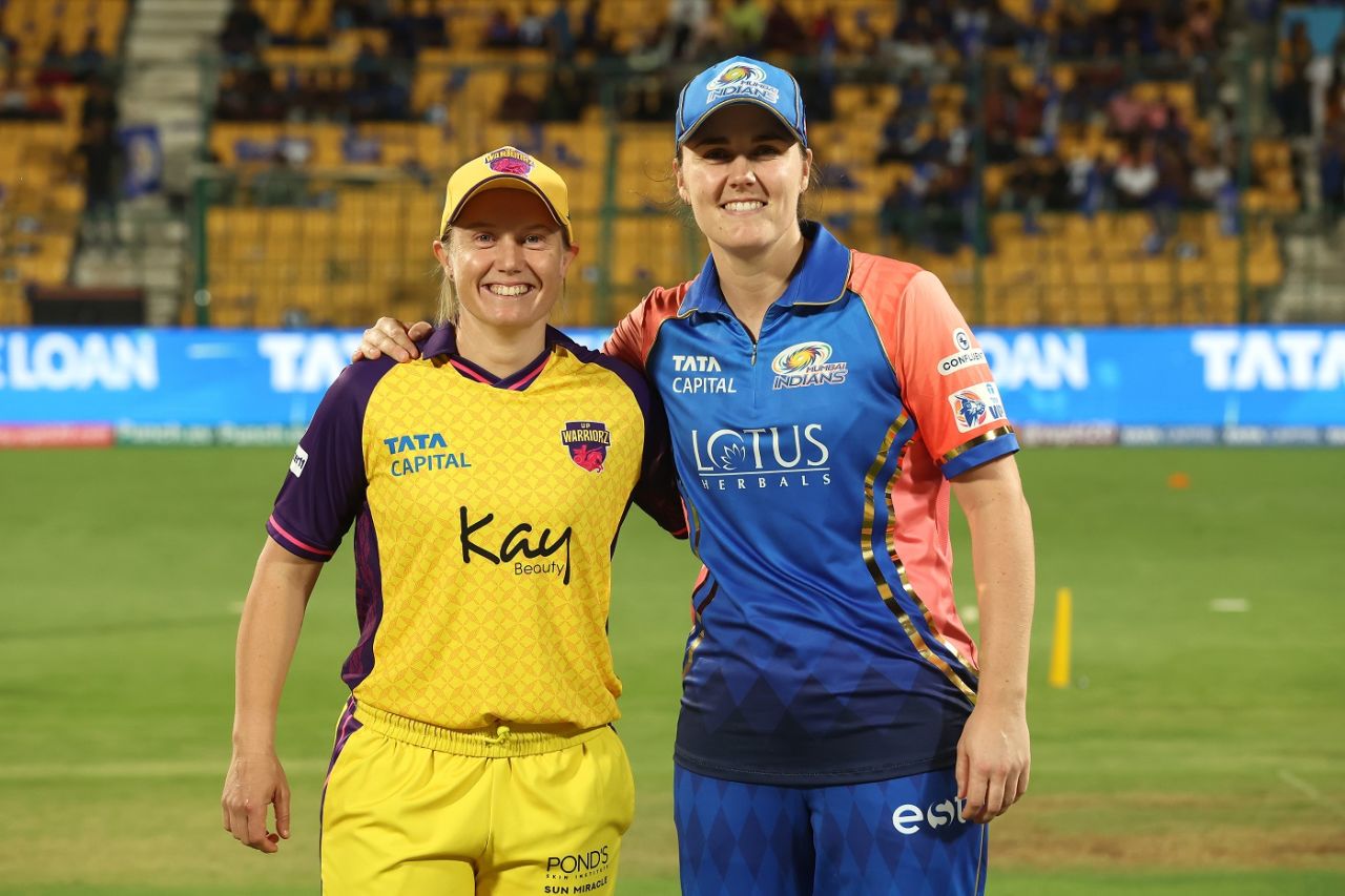 Alyssa Healy and Nat Sciver-Brunt at the toss for the sixth game of WPL, Mumbai Indians vs UP Warriorz, WPL, Bengaluru, February 28, 2024
