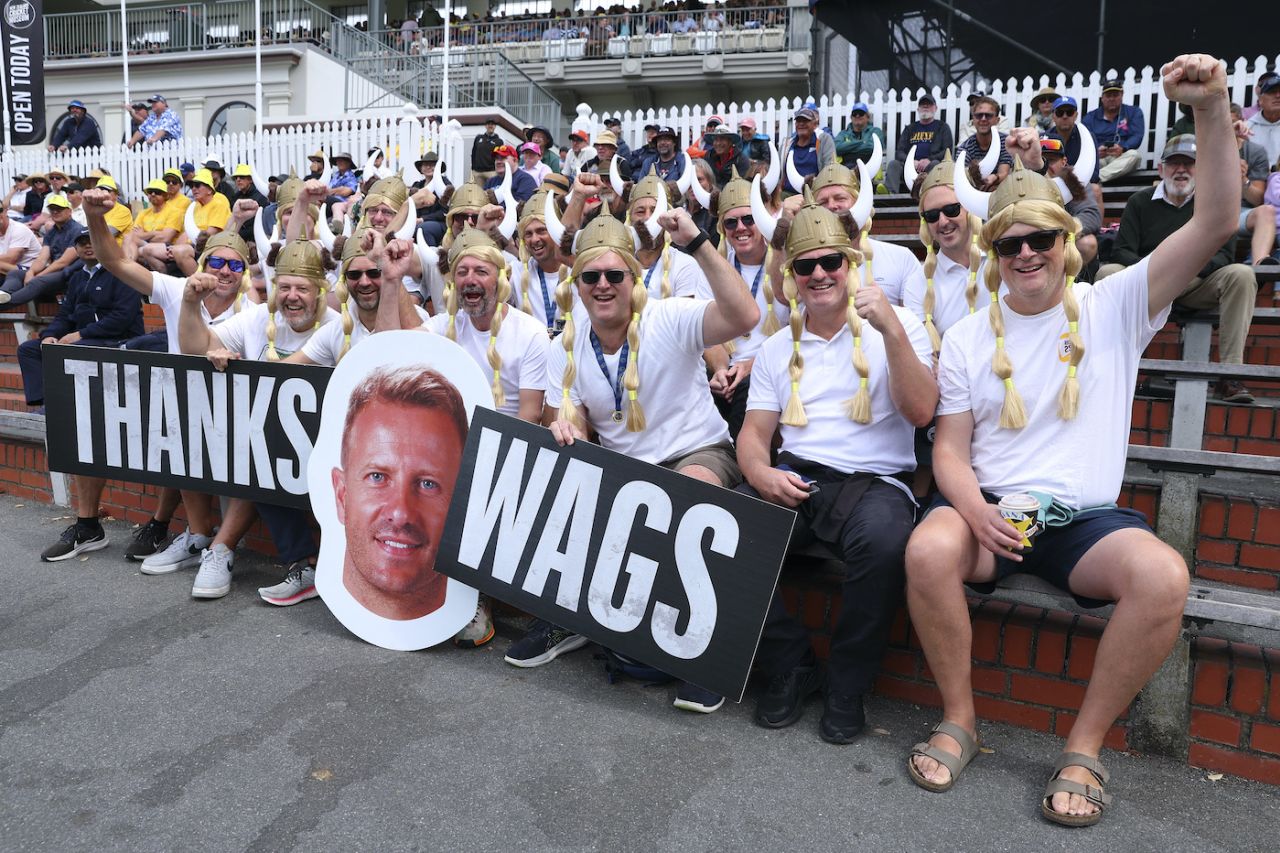 Wellington fans give Neil Wagner a tribute, New Zealand vs Australia, 1st Test, Wellington, 3rd day, March 2, 2024