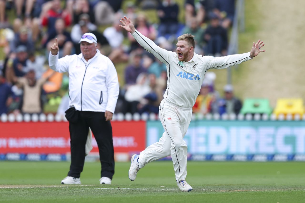 Glenn Phillips went all out with his five-for celebrations, 1st Test, Wellington, 3rd day, March 2, 2024