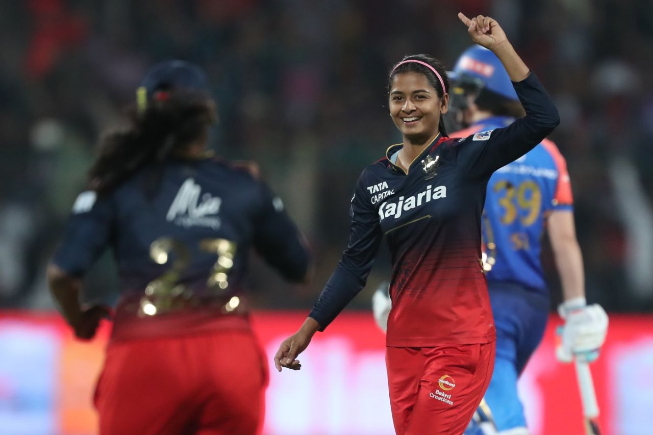 Shreyanka Patil is delighted after dismissing Hayley Matthews, Royal Challengers Bangalore vs Mumbai Indians, WPL, March 2, 2024