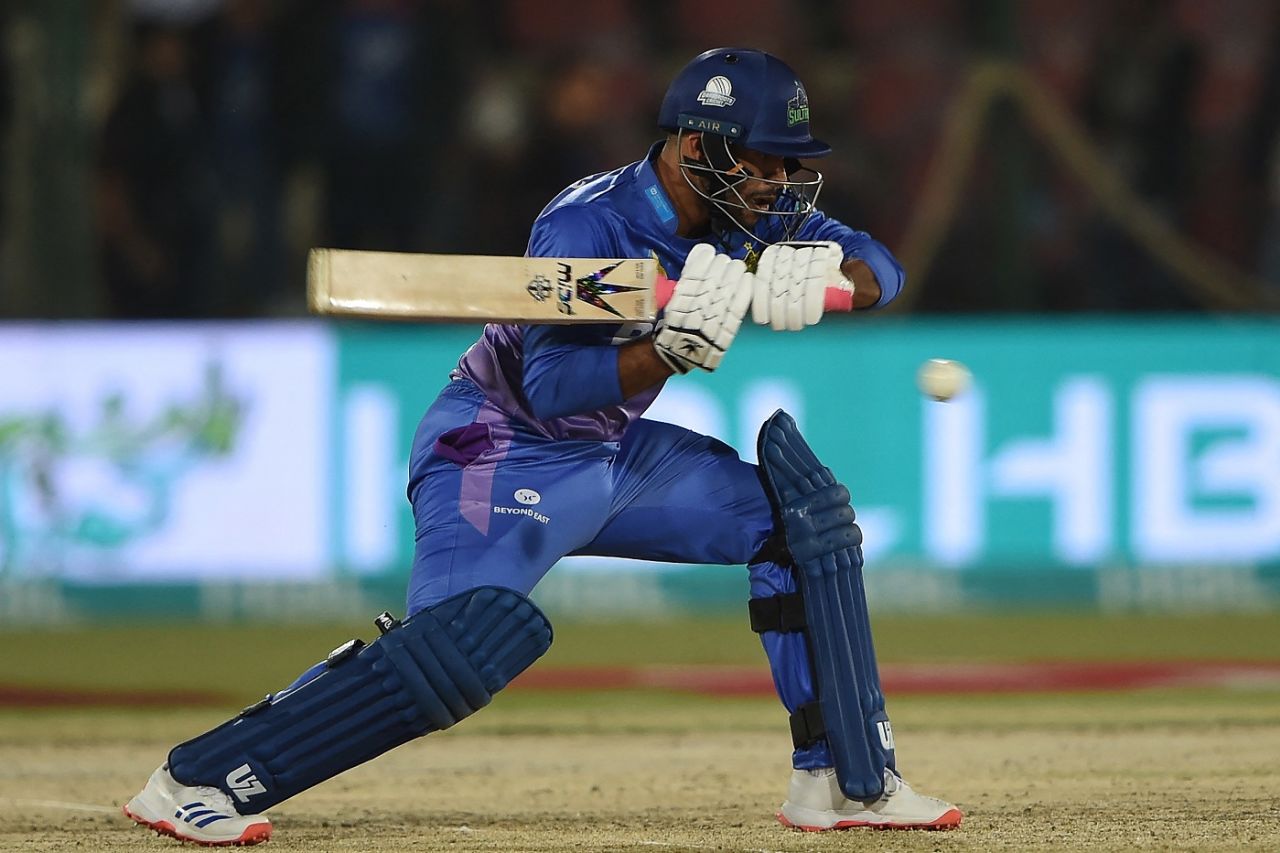 Usman Khan shapes to slap the ball away, Karachi Kings vs Multan Sultans, PSL 2024, Karachi, March 3, 2024