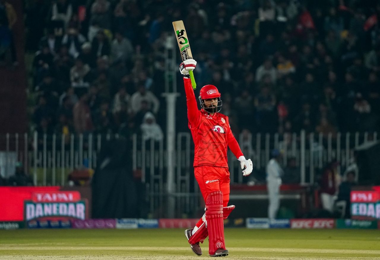 Shadab Khan brought up his half-century off just 34 balls, Islamabad United vs Peshawar Zalmi, PSL 2024, Rawalpindi, March 4, 2024