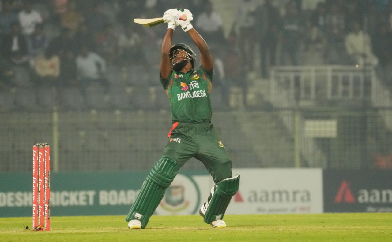 Jaker Ali brings out the innovations during Bangladesh's chase, Bangladesh vs Sri Lanka, 1st T20I, Sylhet, March 4, 2024