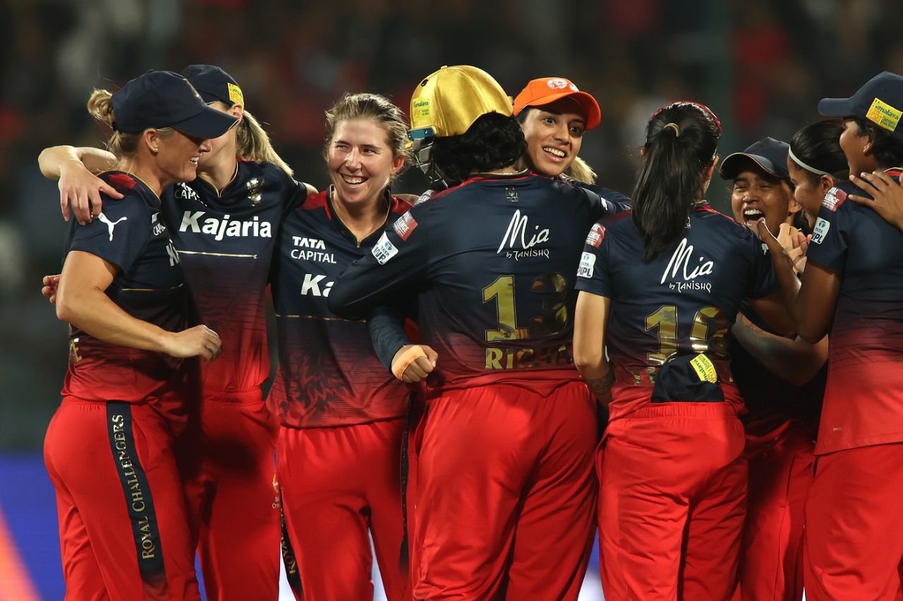 RCB celebrate after DRS ruled the Chamari Athapaththu lbw in their favour, UP Warriorz vs Royal Challengers Bangalore, WPL 2024, Bengaluru, March 4, 2024