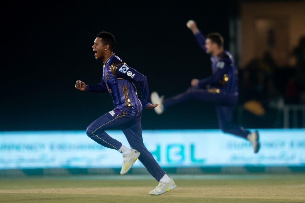 Akeal Hosein picked up the season's first hat-trick, Peshawar Zalmi vs Quetta Gladiators, PSL, Rawalpindi, March 8, 2024