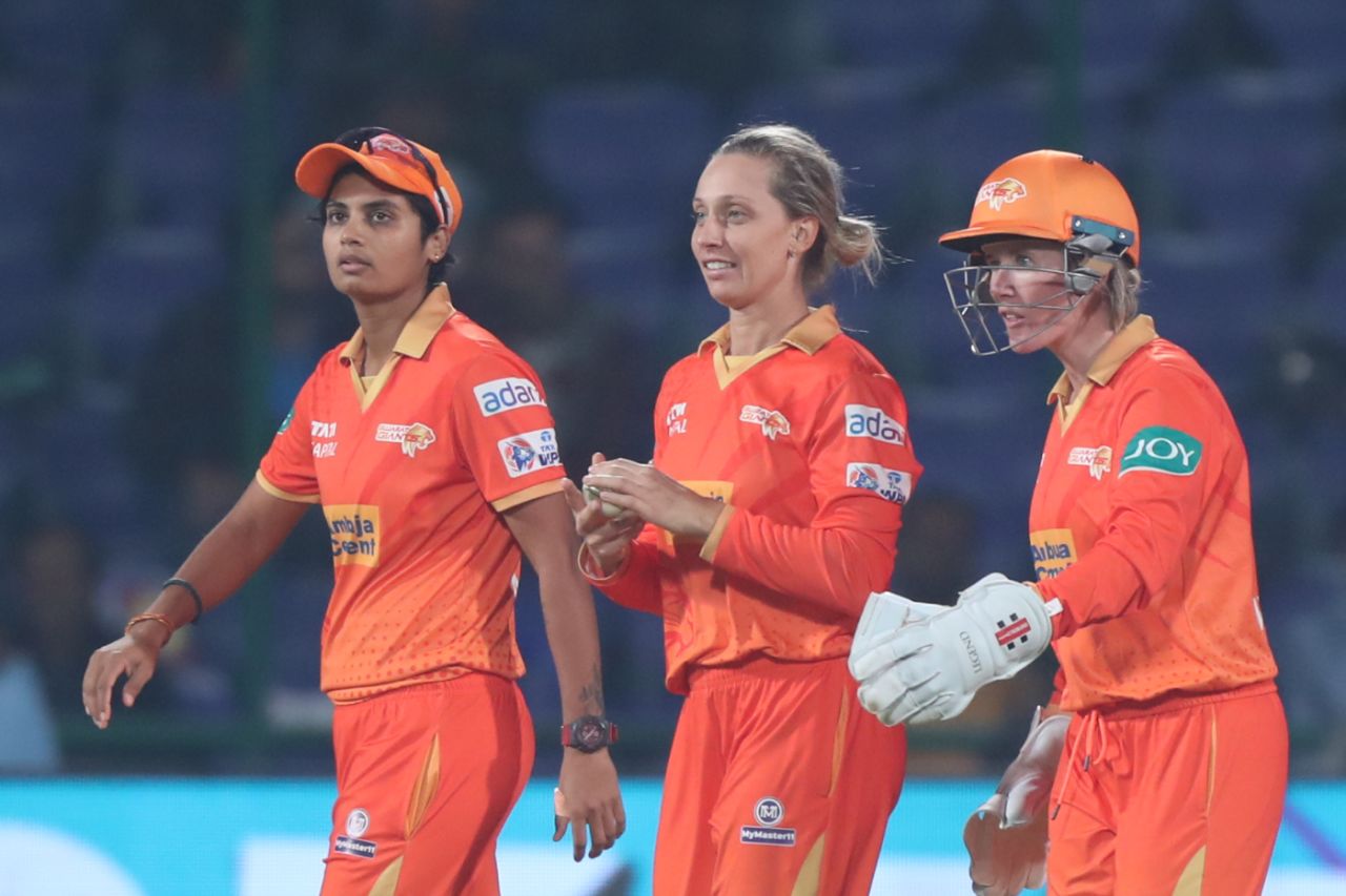 Ashleigh Gardner is all smiles after having Yastika Bhatia caught and bowled, Gujarat Giants vs Mumbai Indians, WPL, Delhi, March 9, 2024