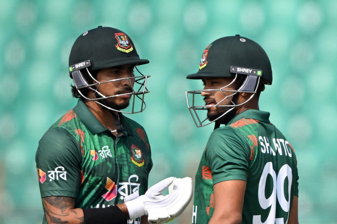 Soumya Sarkar and Najmul Hossain Shanto have a chat, Bangladesh vs Sri Lanka, 2nd ODI, Chattogram, March 15, 2024