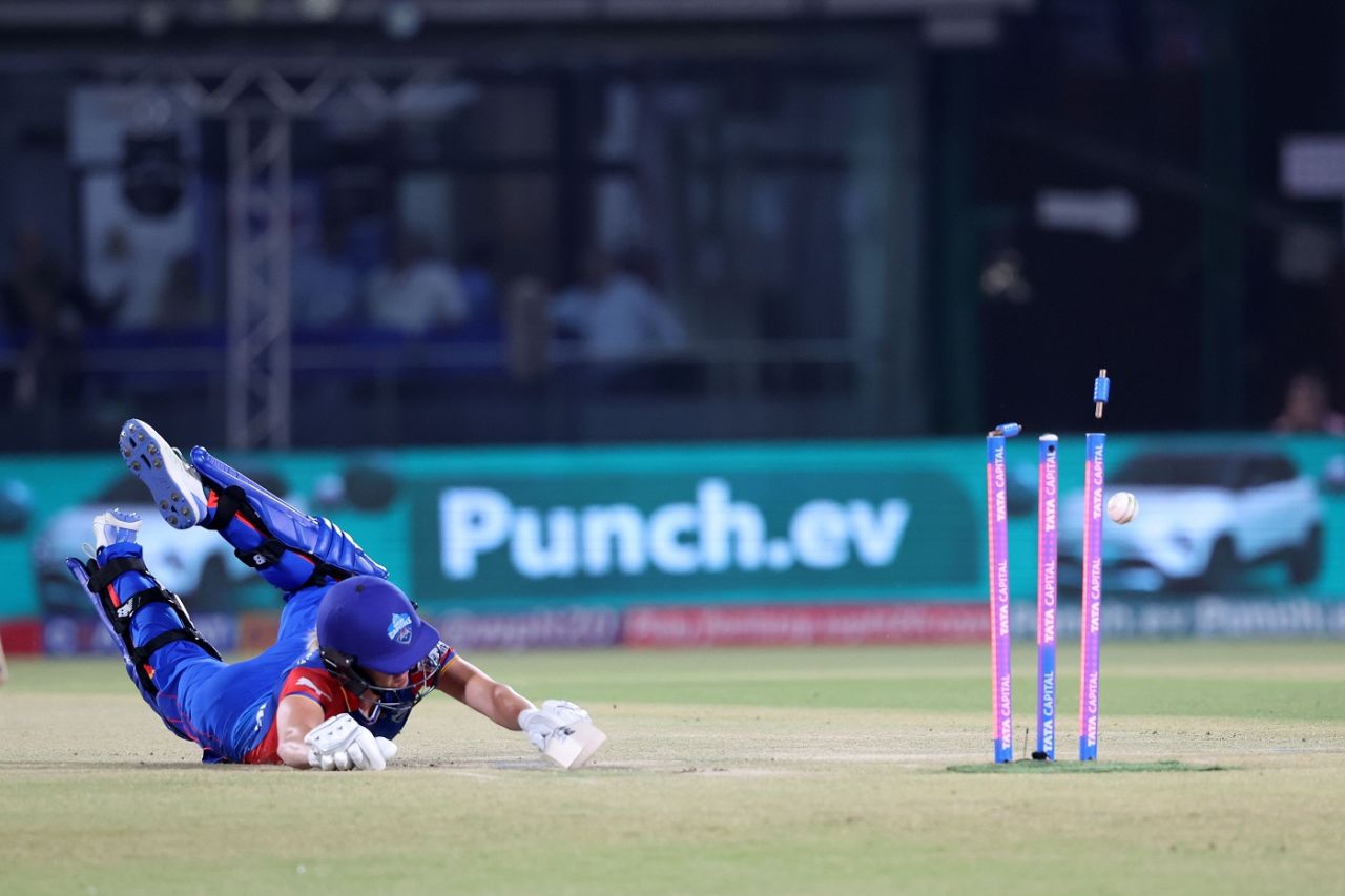 Meg Lanning was lucky to survive a run-out chance in the first over, Delhi Capitals vs Royal Challengers Bangalore, final, WPL, Delhi, March 17, 2024