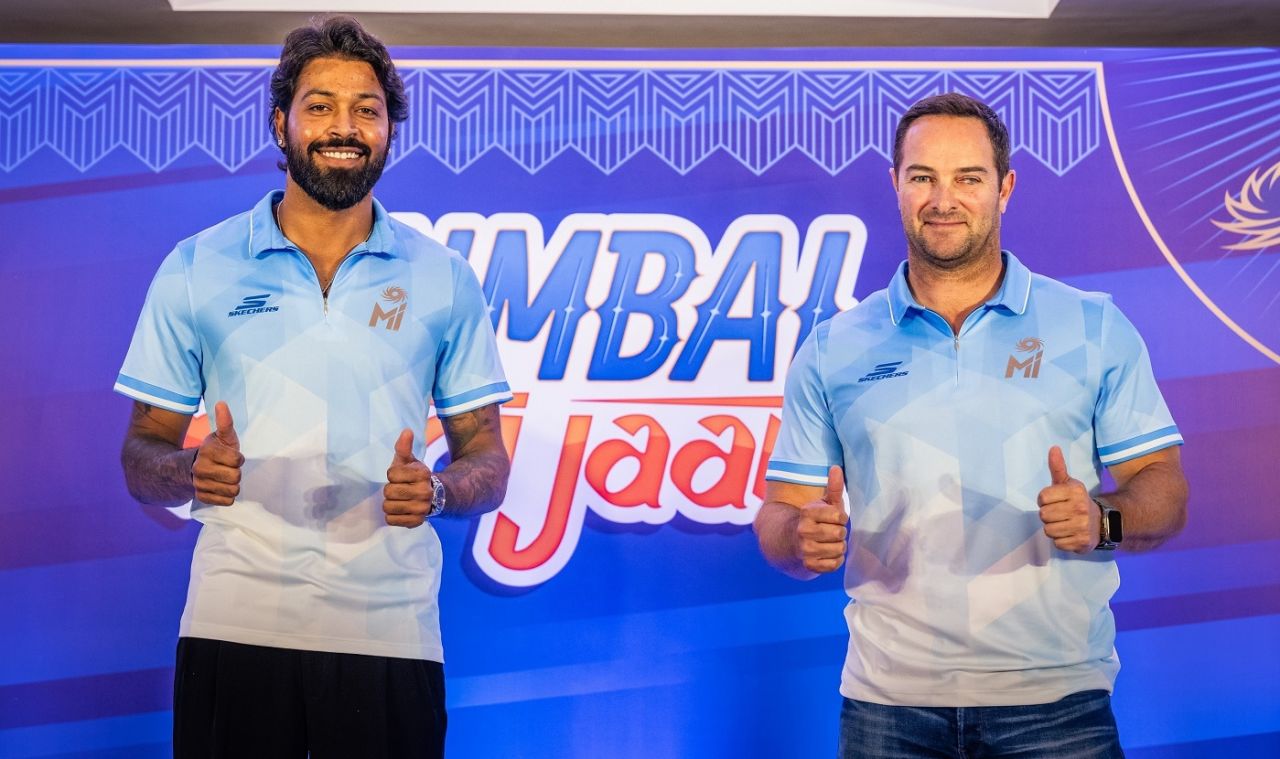 Captain Hardik Pandya and head coach Mark Boucher at Mumbai Indians' pre-season press conference, Mumbai, March 18, 2024