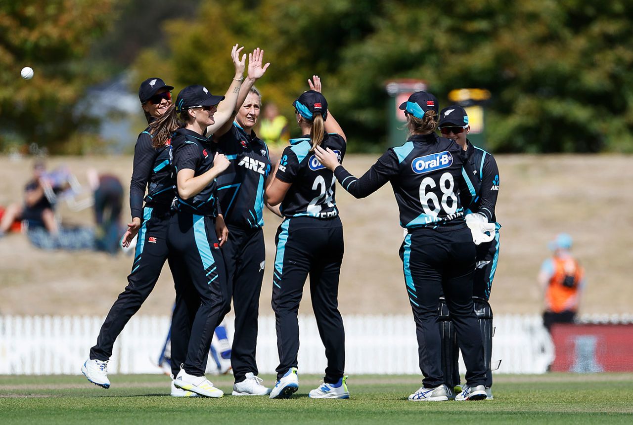 Sophie Devine made an immediate impact on her return, New Zealand vs England, 2nd T20I, Nelson, March 22, 2024