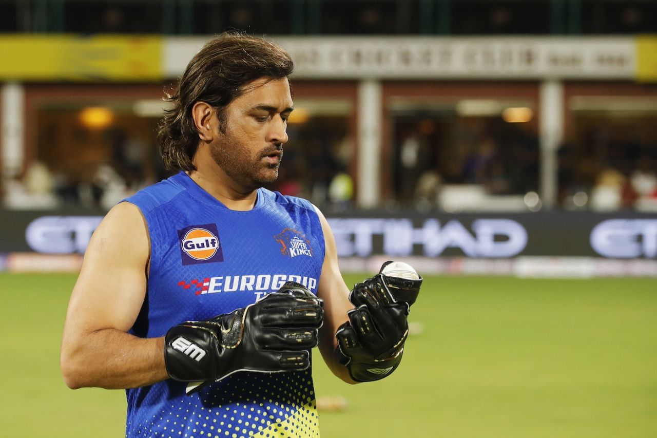 MS Dhoni, out of cricket since the last IPL, gets a feel of the ball in his gloves, Chennai Super Kings vs Royal Challengers Bangalore, IPL 2024, Chennai, March 22, 2024