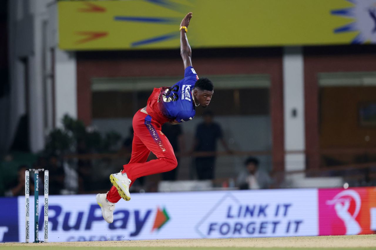 Alzarri Joseph went wicketless and was expensive, Chennai Super Kings vs Royal Challengers Bengaluru, IPL 2024, Chennai, March 22, 2024