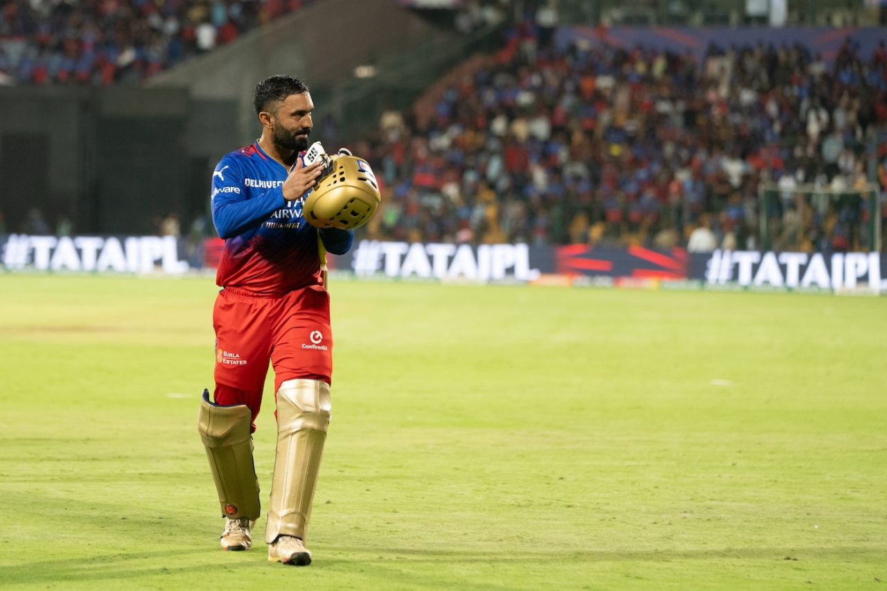 Dinesh Karthik lived up to his billing as a cool finisher, Royal Challengers Bengaluru vs Punjab Kings, IPL 2024, Bengaluru, March 25, 2024