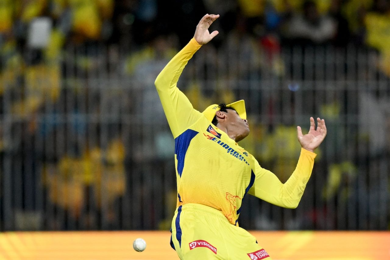 B Sai Sudharsan battled hard for Titans with a 31-ball 37 ...