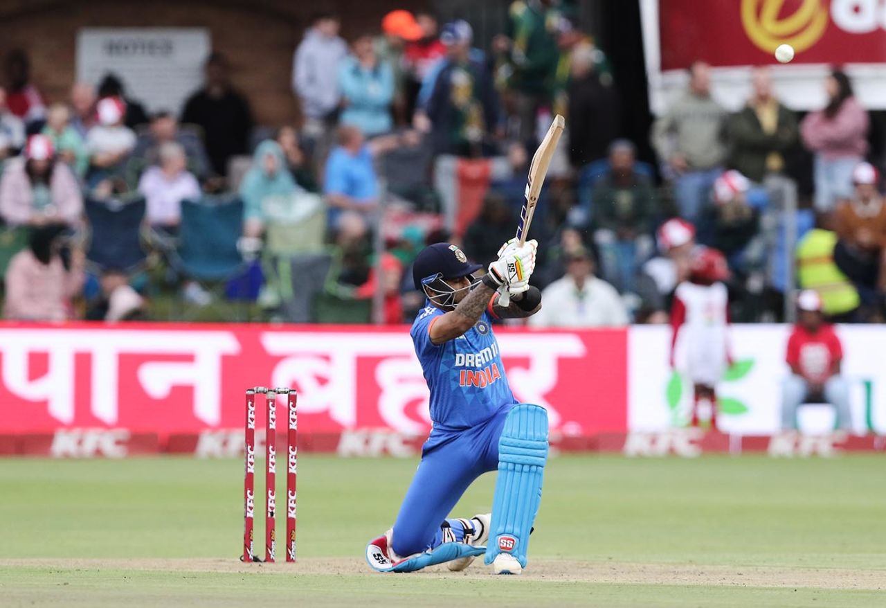 Suryakumar Yadav gets down on one knee, South Africa vs India, 2nd T20I, Gqeberha, December 12, 2023