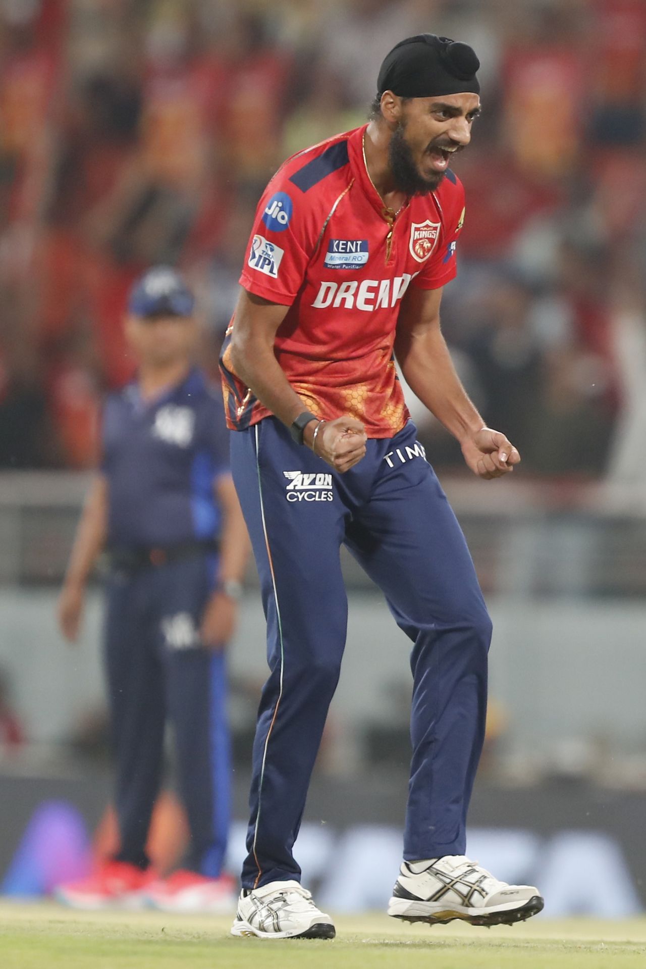 Arshdeep Singh is pumped up after getting rid of Travis Head early, Punjab Kings vs Sunrisers Hyderabad, IPL 2024, Mullanpur, April 9, 2024