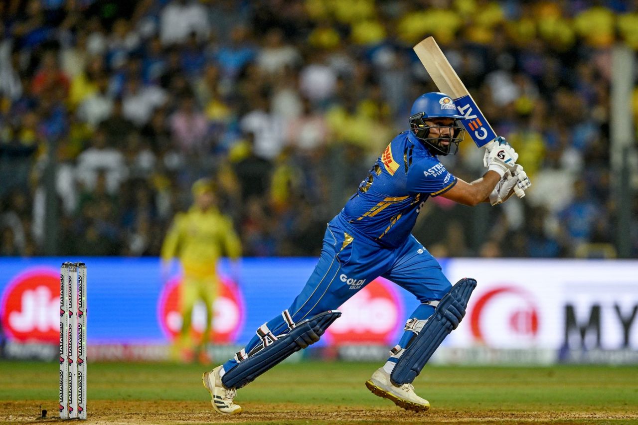 Rohit Sharma kept going but Mumbai Indians lost too many wickets in the chase, Mumbai Indians vs Chennai Super Kings, IPL 2024, Mumbai, April 14, 2024