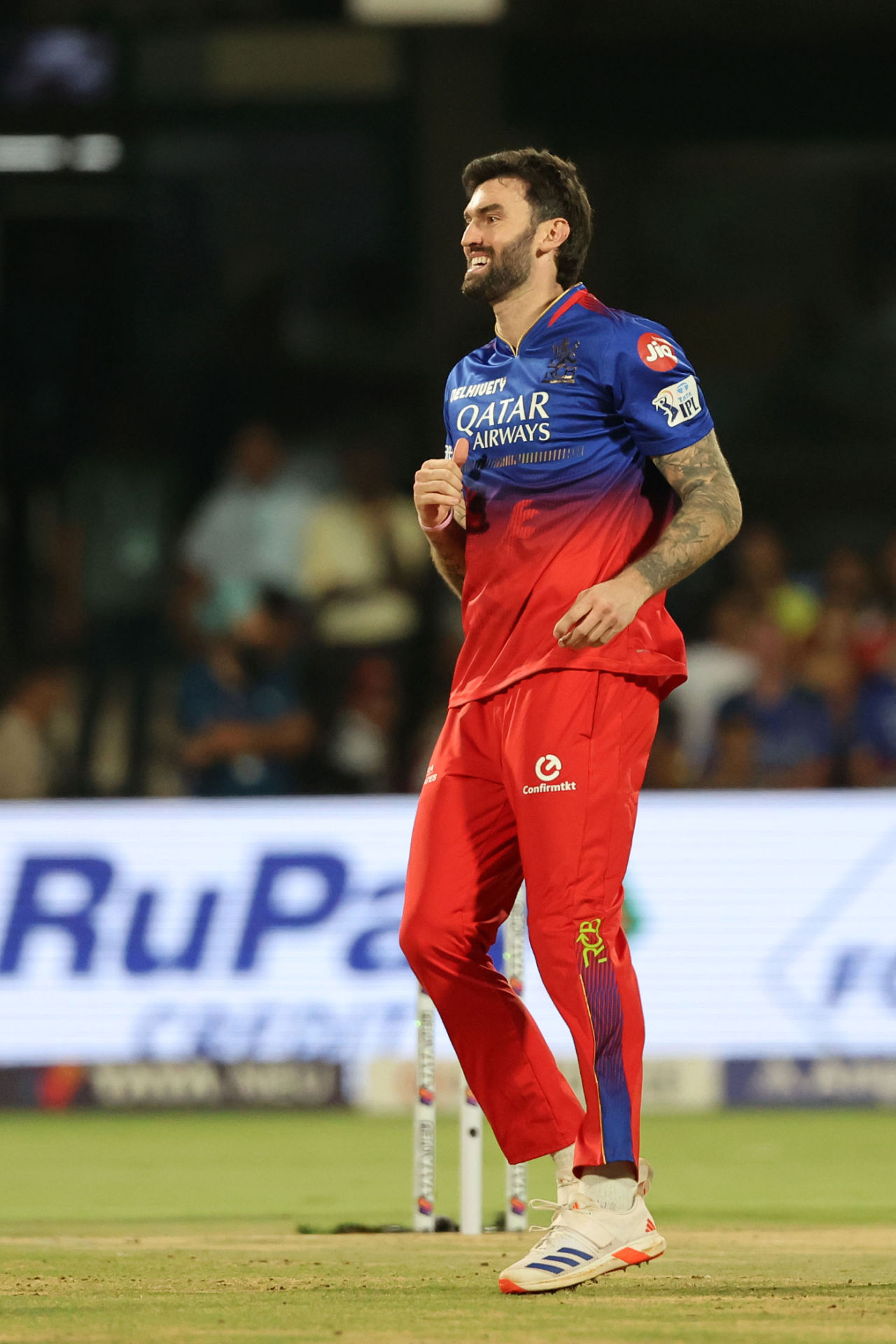 Reece Topley did not have the happiest of starts against SRH: his first over went for 20, Royal Challengers Bengaluru vs Sunrisers Hyderabad, IPL 2024, Bengaluru, April 15, 2024