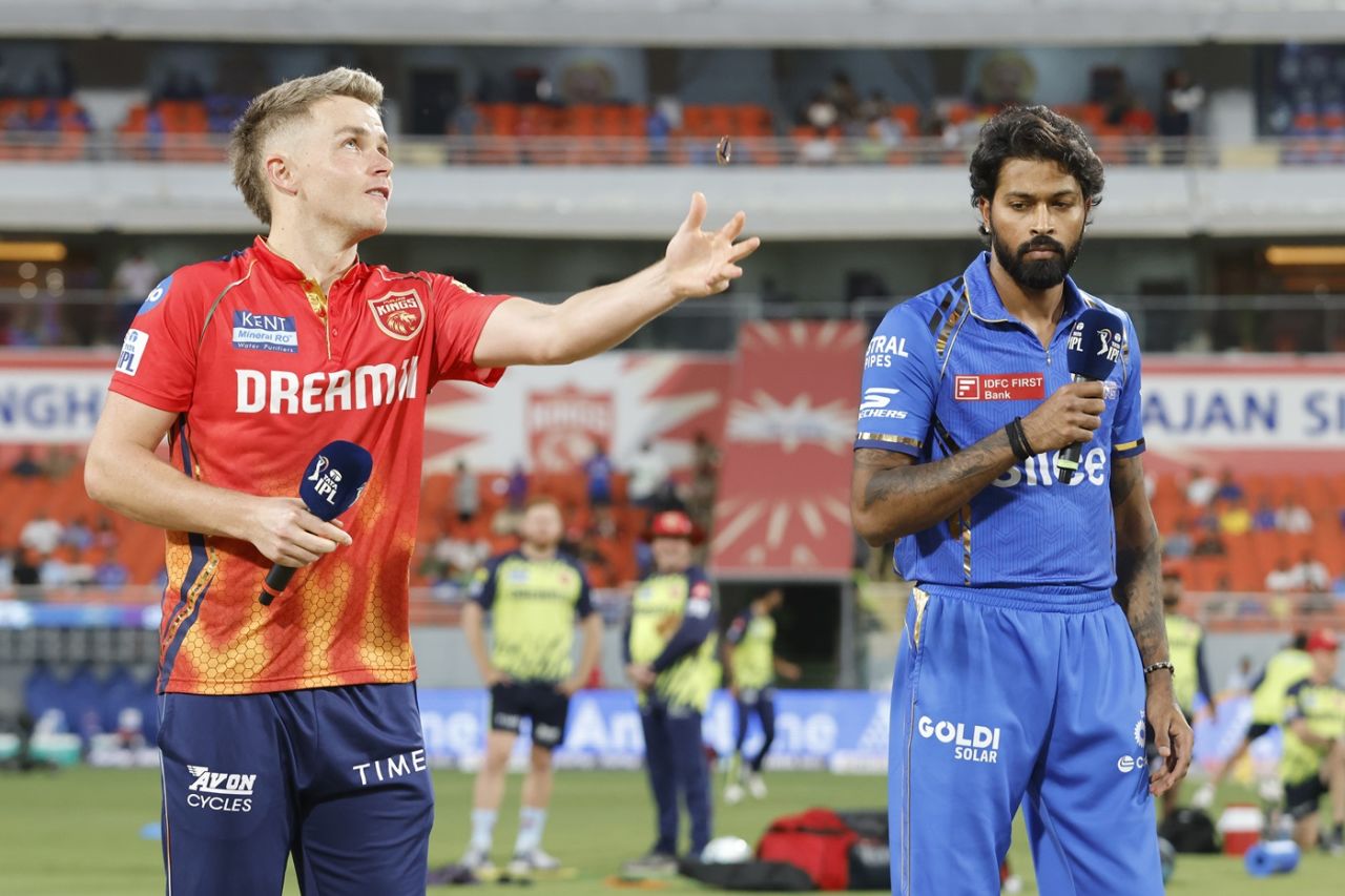 All eyes on the coin as it goes up, Punjab Kings vs Mumbai Indians, Indian Premier League, Mullanpur, April 18, 2024