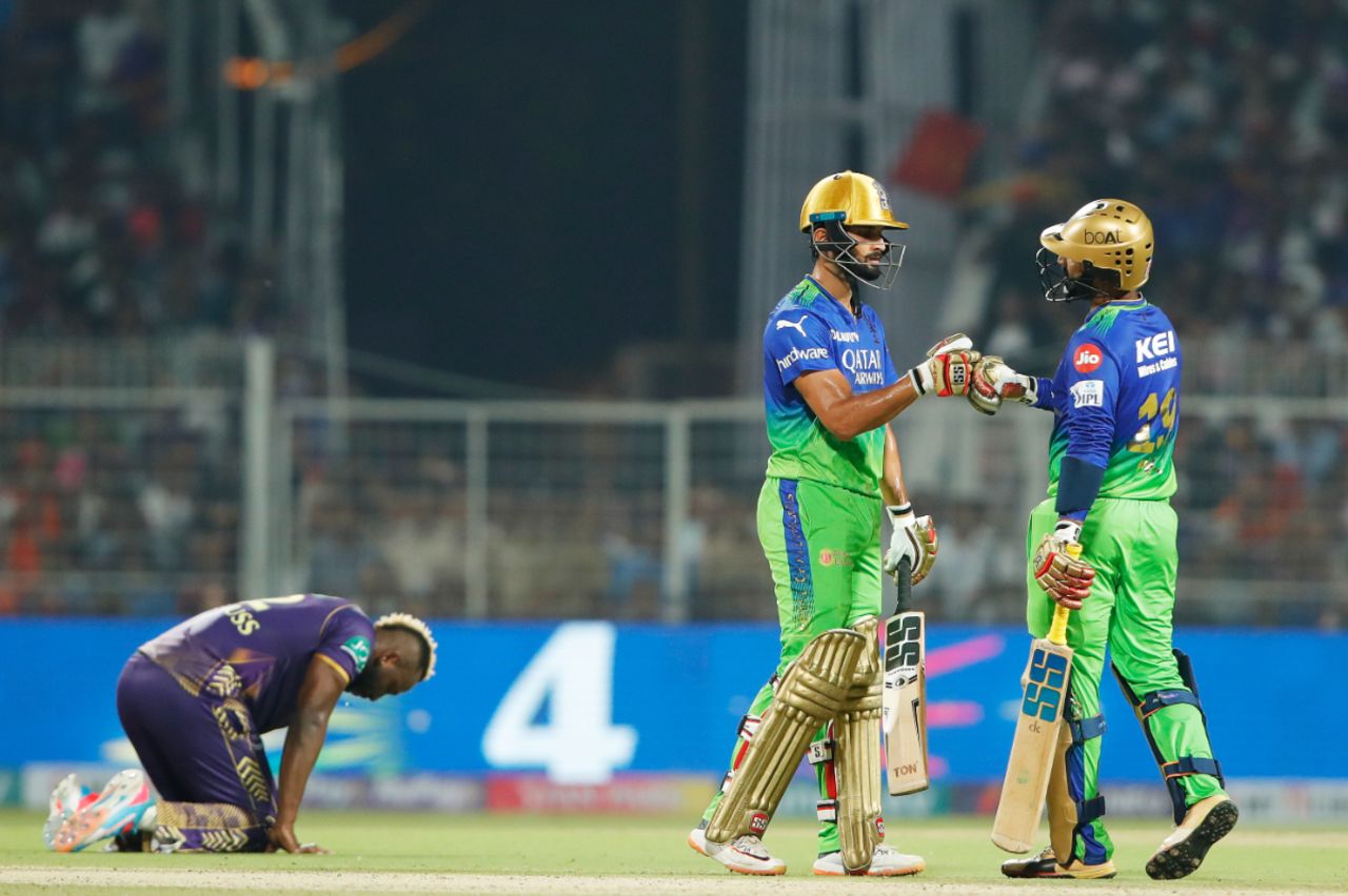 Suyash Prabhudessai and Dinesh Karthik steadied RCB after a wobble, Kolkata Knight Riders vs Royal Challengers Bengaluru, IPL 2024, Kolkata, April 21, 2024
