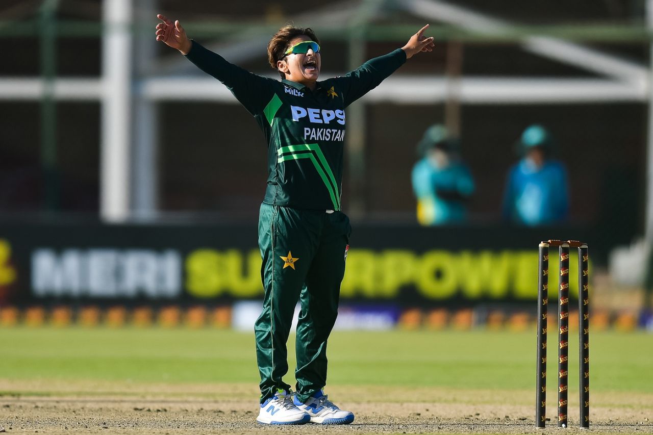 Nida Dar's four-wicket burst brought Pakistan back into the game, Pakistan vs West Indies, 2nd women's ODI, Karachi, April 21, 2024