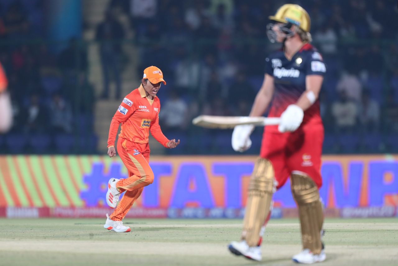 Tanuja Kanwar celebrates the wicket of Sophie Devine, Gujarat Giants vs Royal Challengers Bangalore, WPL, Delhi, March 6, 2024
