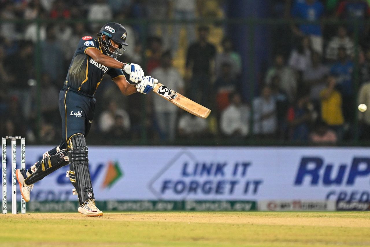 Sai Sudharsan drills the ball through the off side, Delhi Capitals vs Gujarat Titans, IPL 2024, Delhi, April 24, 2024