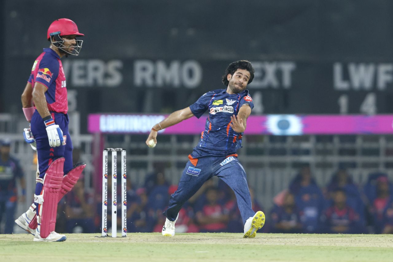 Ravi Bishnoi, who was brought on in the 16th over, bowled just the one over, Lucknow Super Giants vs Rajasthan Royals, IPL 2024, Lucknow, April 27, 2024