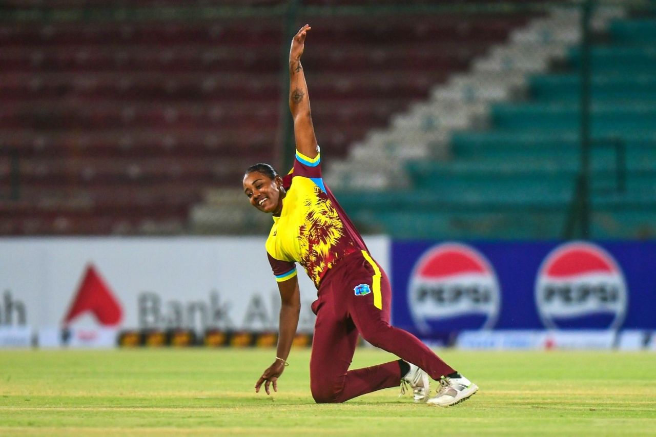 Chinelle Henry took the early wicket of Sidra Ameen, Pakistan vs West Indies, 2nd Women's T20I, Karachi, April 28, 2024