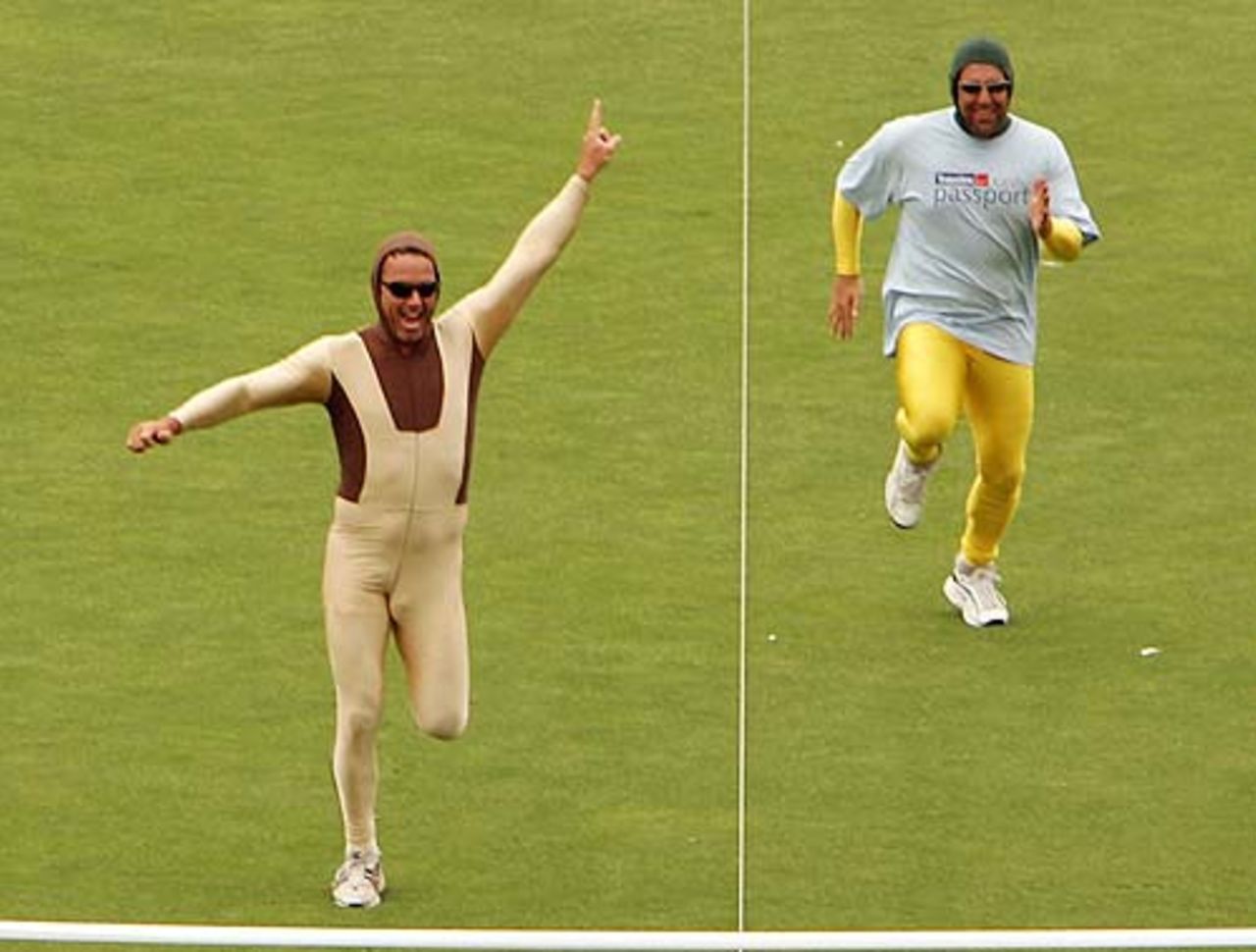 November 30: Mark Richardson gives New Zealand their only win in the series against Australia as he trounced Darren Lehmann in the race of the snails