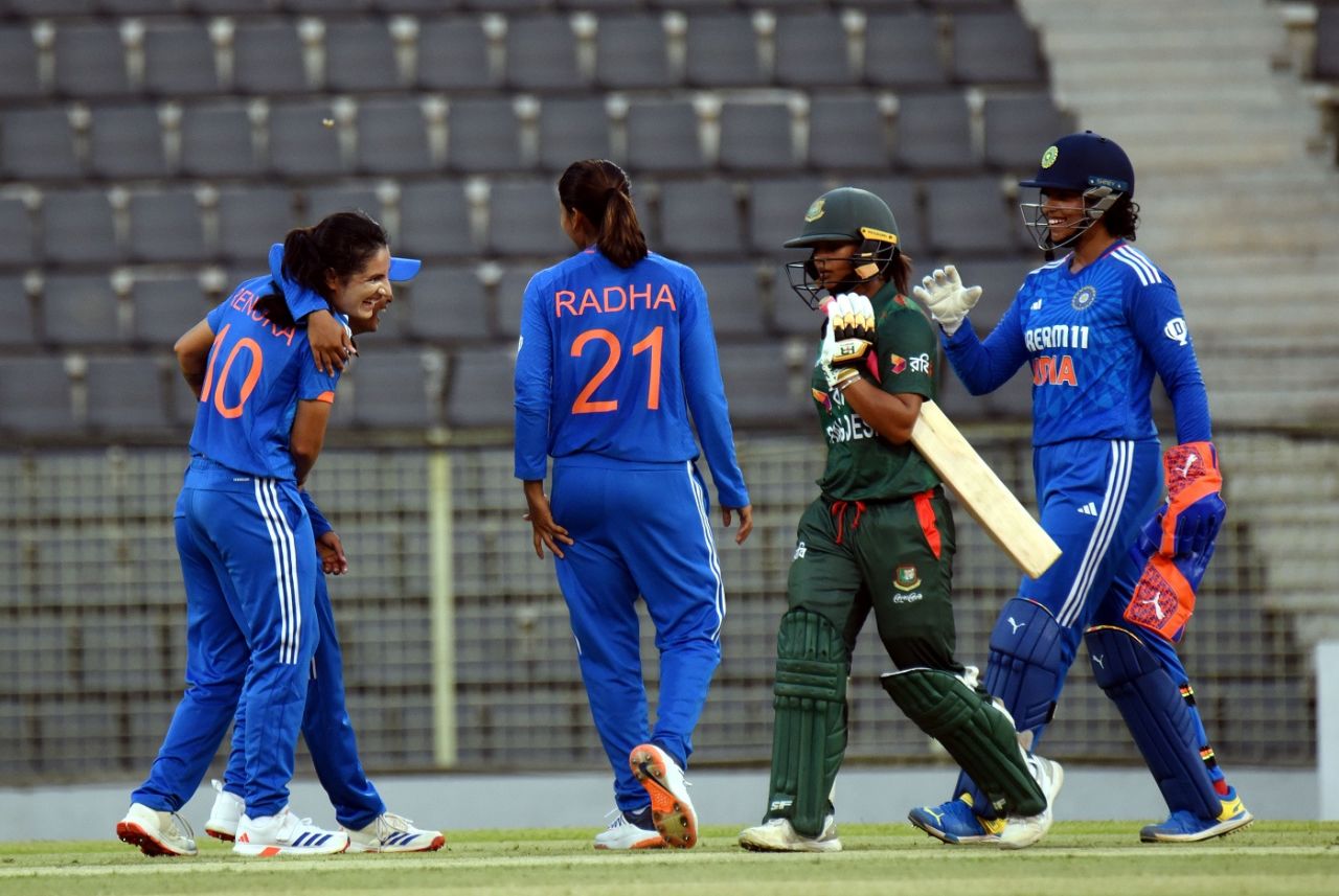 Renuka Singh struck twice in the powerplay and once at the death, Bangladesh vs India, 1st women's T20I. Sylhet, April 28, 2024