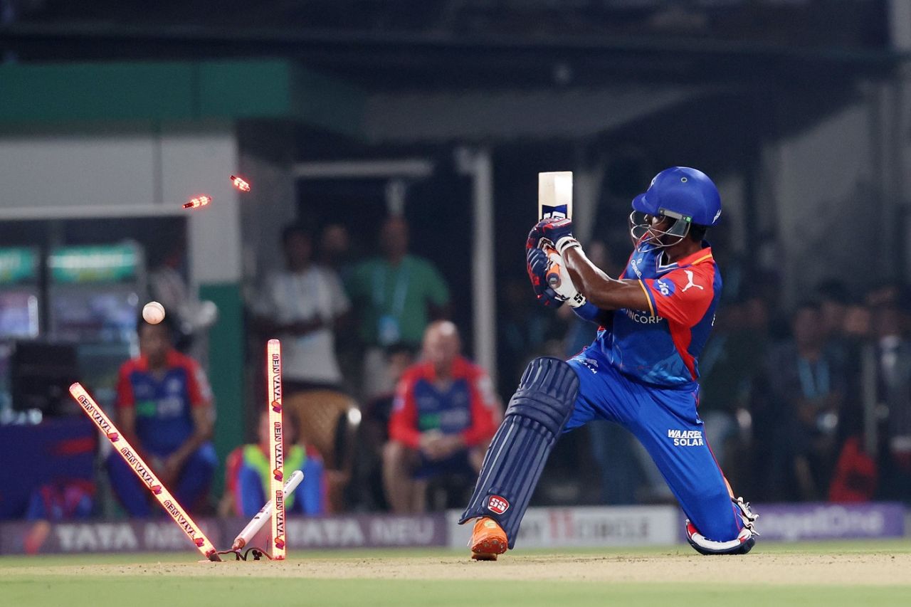 Abishek Porel loses his stumps, Kolkata Knight Riders vs Delhi Capitals, IPL 2024, Kolkata, April 29, 2024