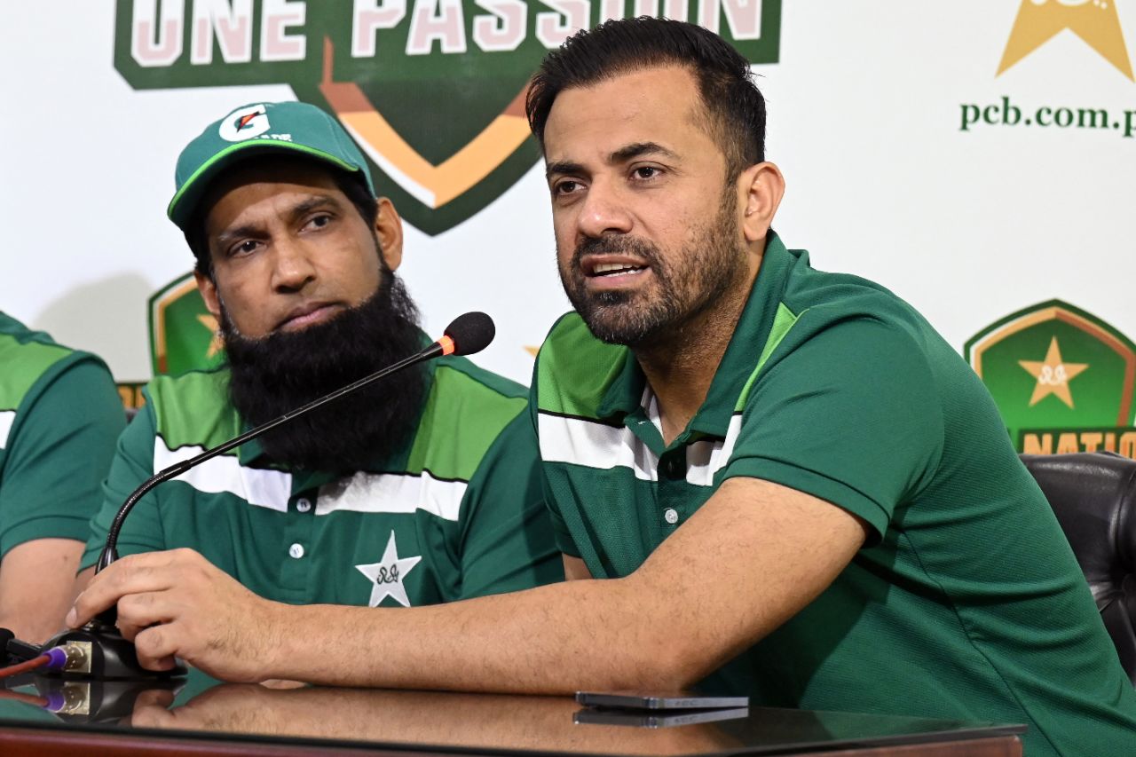 Pakistan selectors Mohammad Yousuf and Wahab Riaz at the announcement of Pakistan's squads for the T20I series against Ireland and England, Lahore, May 2, 2024