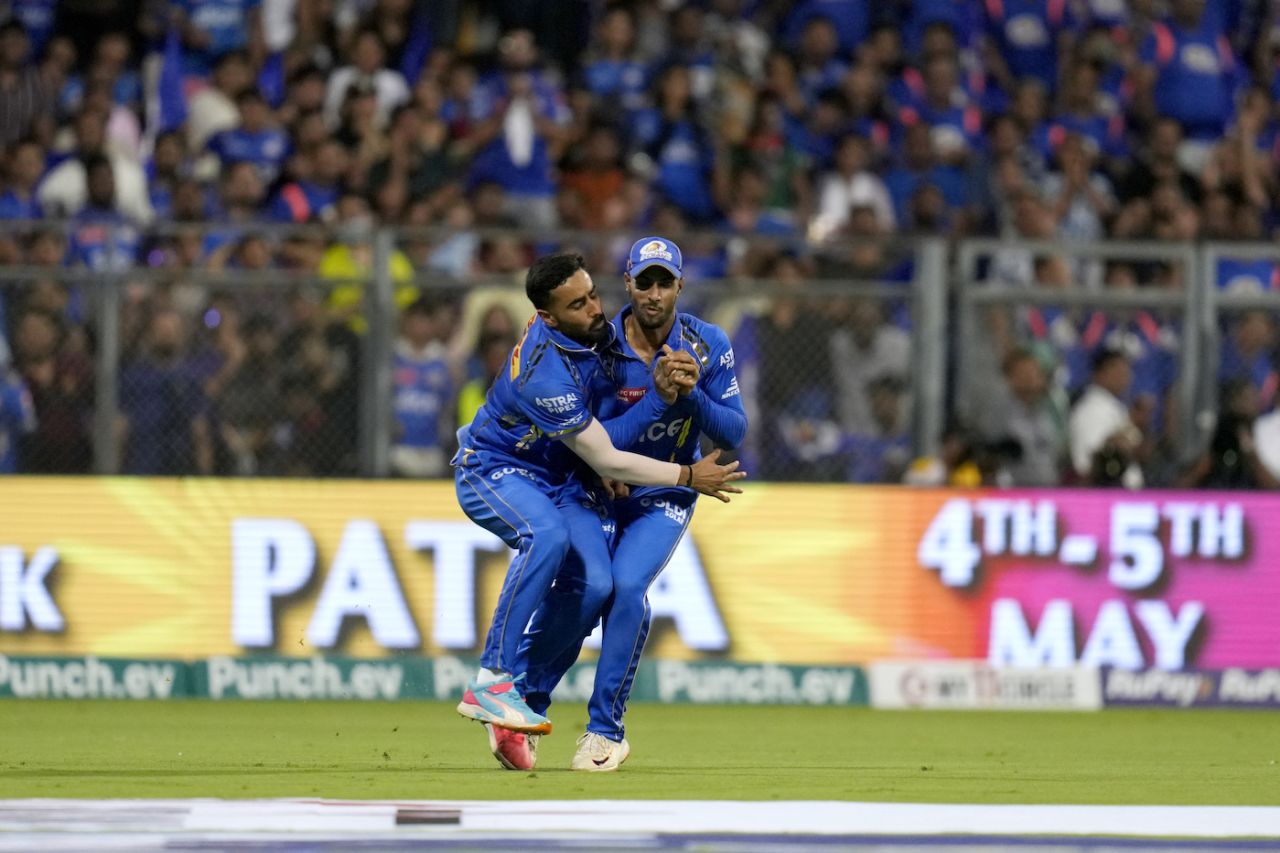 Naman Dhir collides with Tilak Varma, but the catch is still taken, Mumbai Indians vs Kolkata Knight Riders, IPL 2024, Mumbai, May 3, 2024