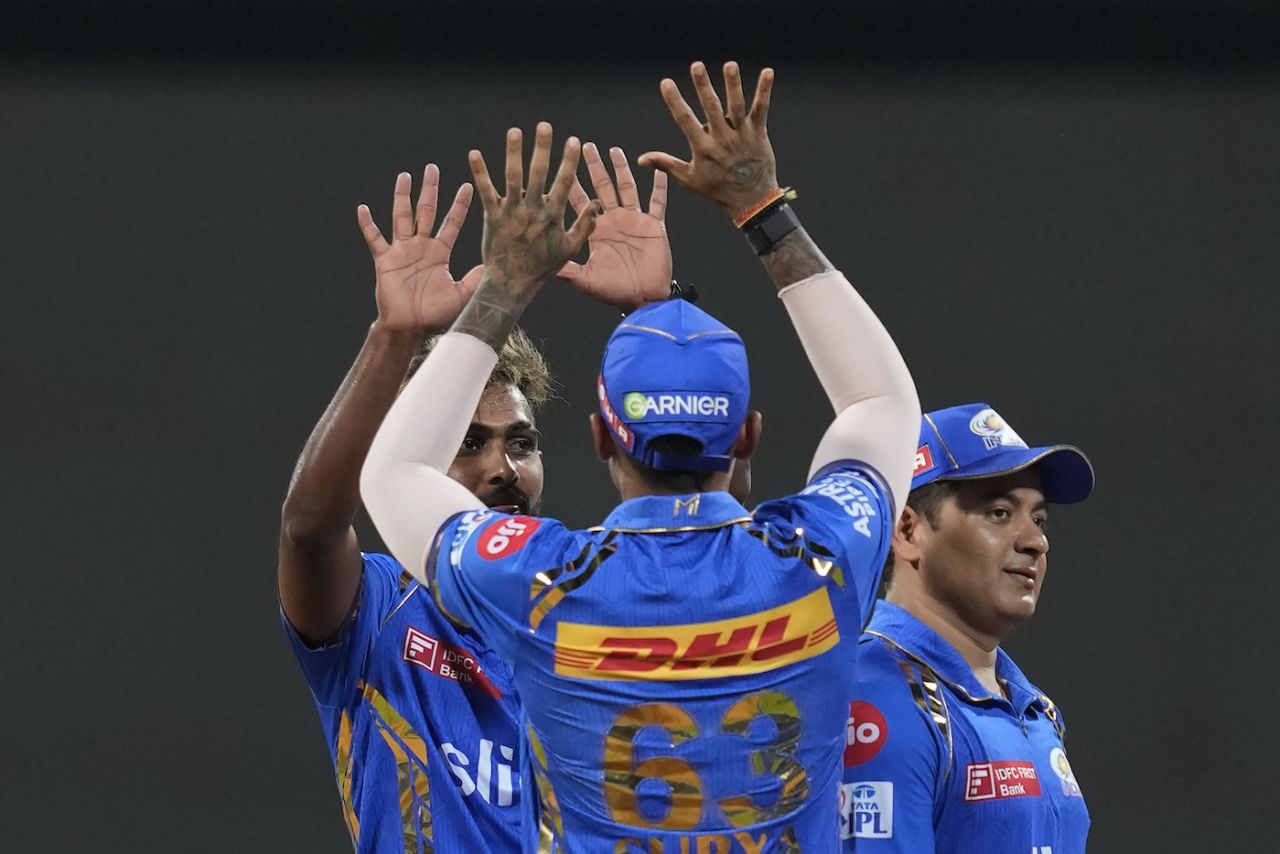 Nuwan Thushara struck in both his first two overs, Mumbai Indians vs Kolkata Knight Riders, IPL 2024, Mumbai, May 3, 2024