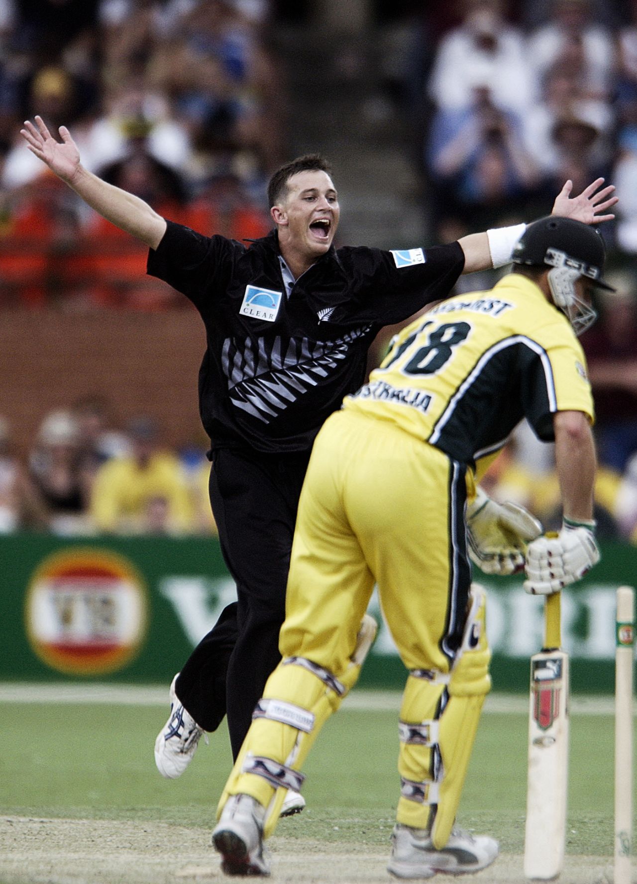 Shane Bond bowls Adam Gilchrist, Australia v New Zealand, VB Series, Adelaide, 26 January 2002