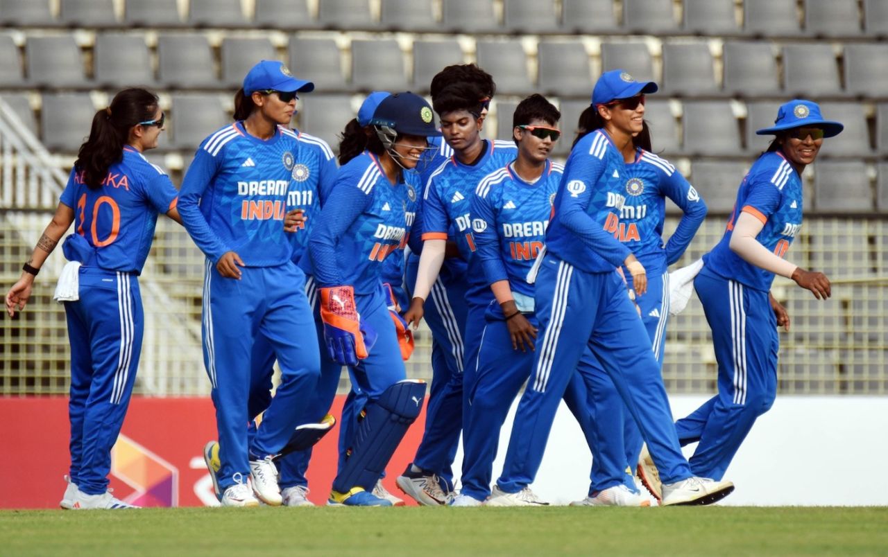 The Indian players celebrate after picking up a wicket, Bangladesh vs India, 2nd women's T20I, Sylhet, April 30, 2024