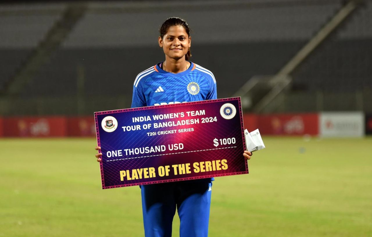 Radha Yadav won the big individual prize for her ten wickets in the series, Bangladesh vs India, 5th women's T20I, Sylhet, May 9, 2024 