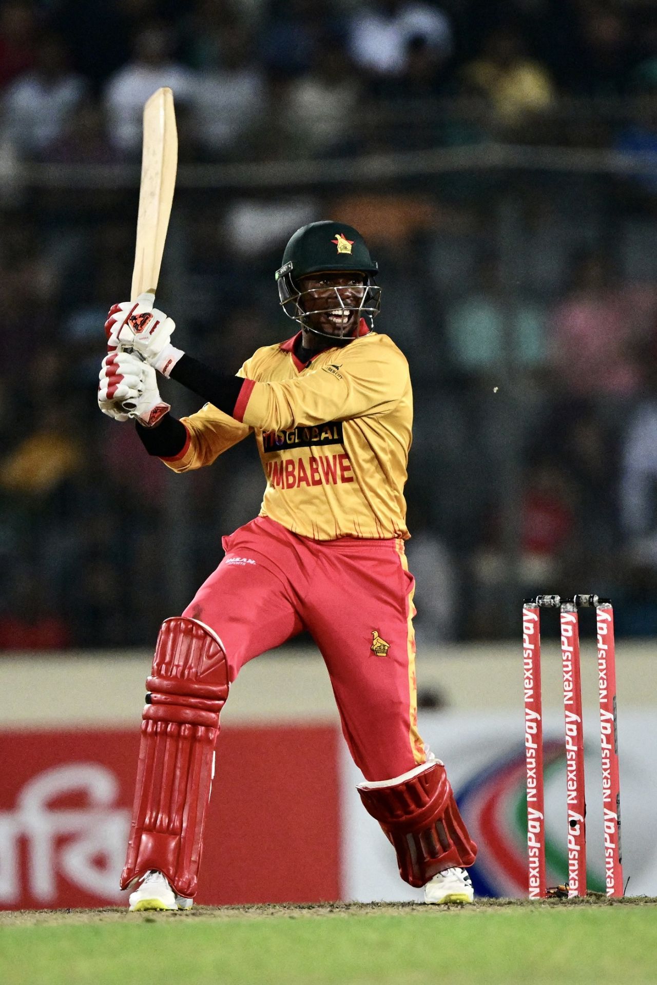 Wellington Masakadza's cameo of 19* from eight balls went in vain, Bangladesh vs Zimbabwe, 4th T20I, Dhaka, May 10, 2024