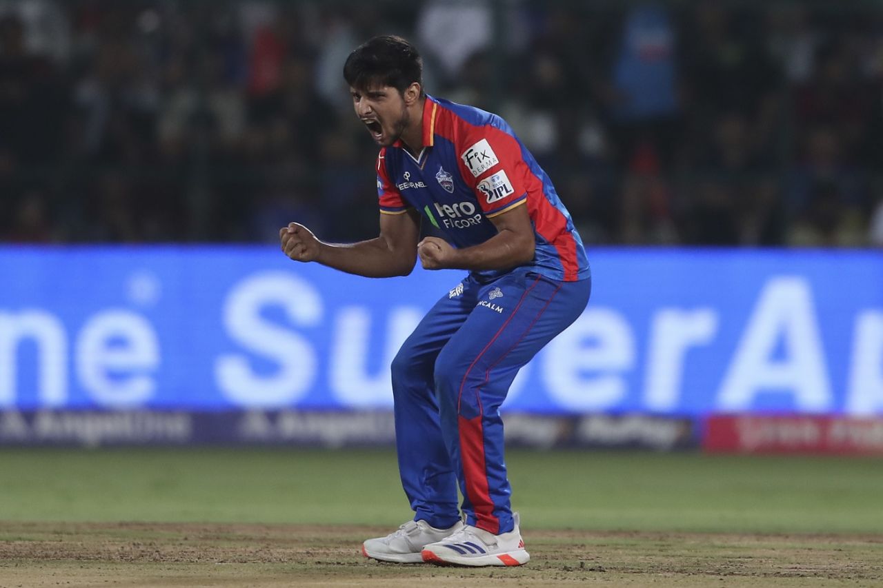 Rasikh Salam Dar roars after dismissing RCB's Impact Player Swapnil Singh, Royal Challengers Bengaluru vs Delhi Capitals, IPL 2024, Bengaluru, May 12, 2024