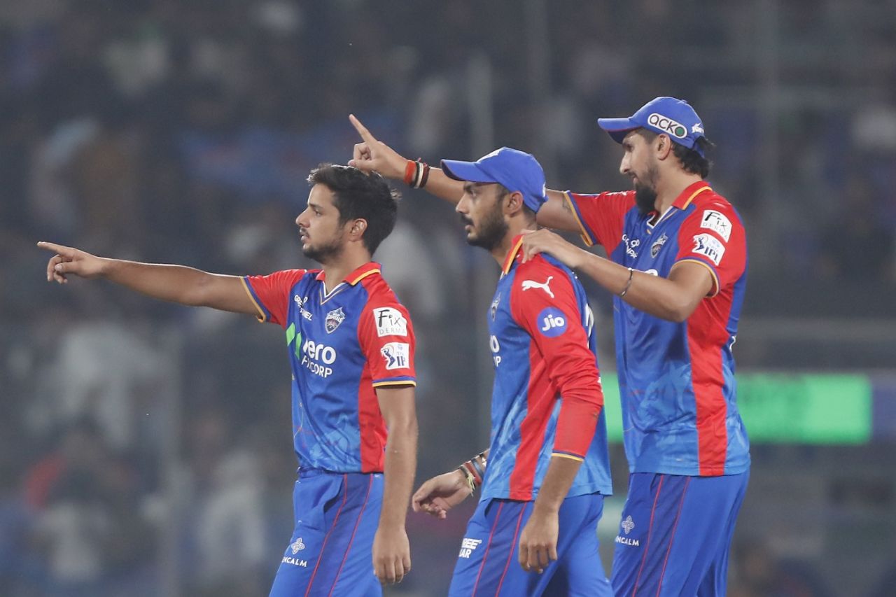 The Delhi Capitals players make their feelings clear after getting Nicholas Pooran out, Delhi Capitals vs Lucknow Super Giants, IPL 2024, Delhi, May 14, 2024