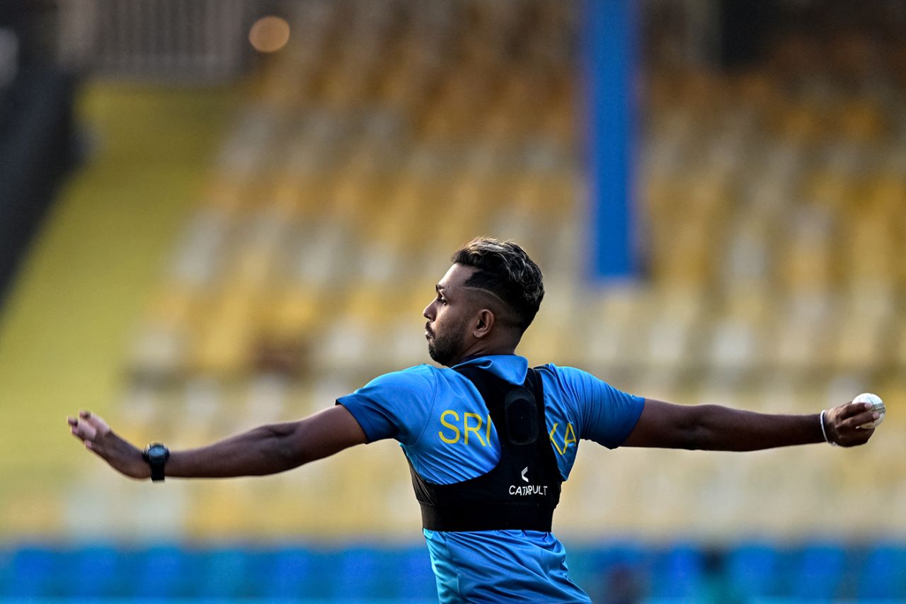 Nuwan Thushara bowls in the nets, Sri Lanka vs Zimbabwe, 1st T20I, Colombo, January 14, 2024